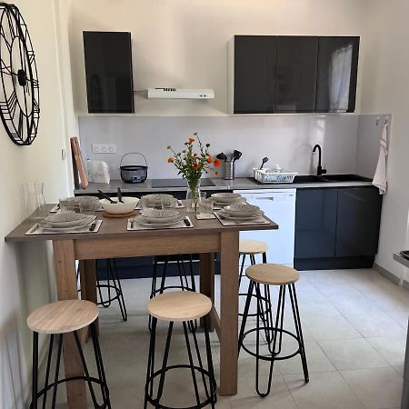 Charmante Maison Climatisee Avec Piscine Au Calme A קרקסון מראה חיצוני תמונה
