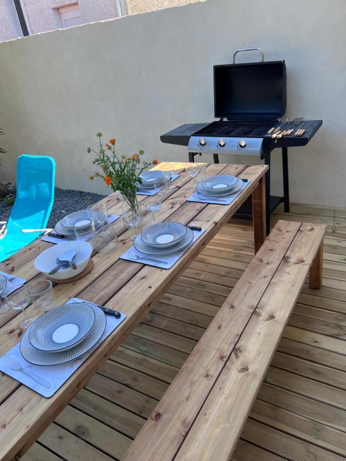 Charmante Maison Climatisee Avec Piscine Au Calme A קרקסון מראה חיצוני תמונה