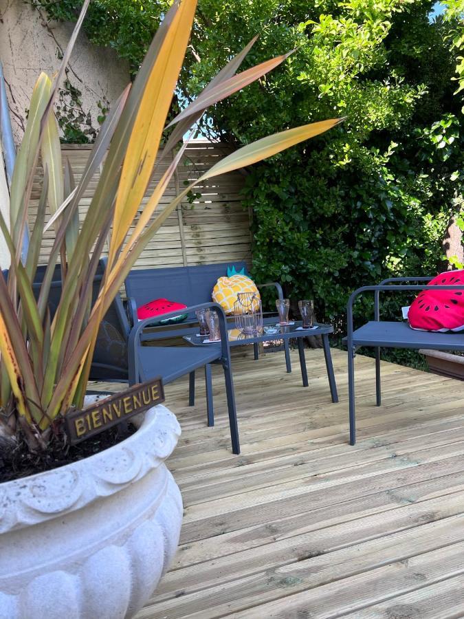 Charmante Maison Climatisee Avec Piscine Au Calme A קרקסון מראה חיצוני תמונה