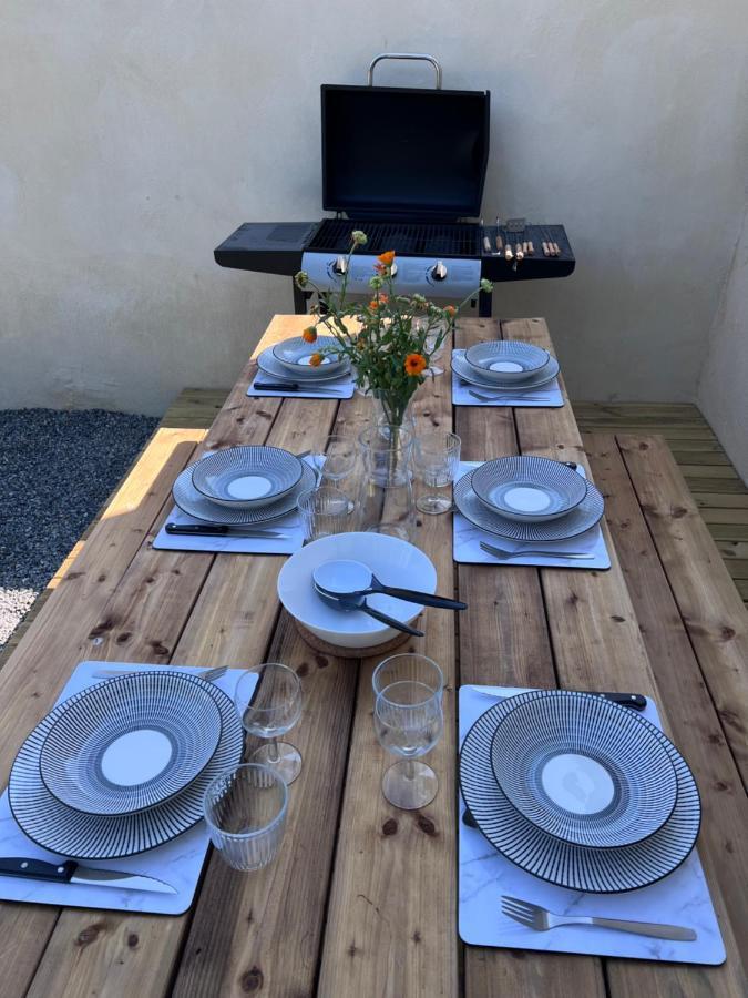 Charmante Maison Climatisee Avec Piscine Au Calme A קרקסון מראה חיצוני תמונה